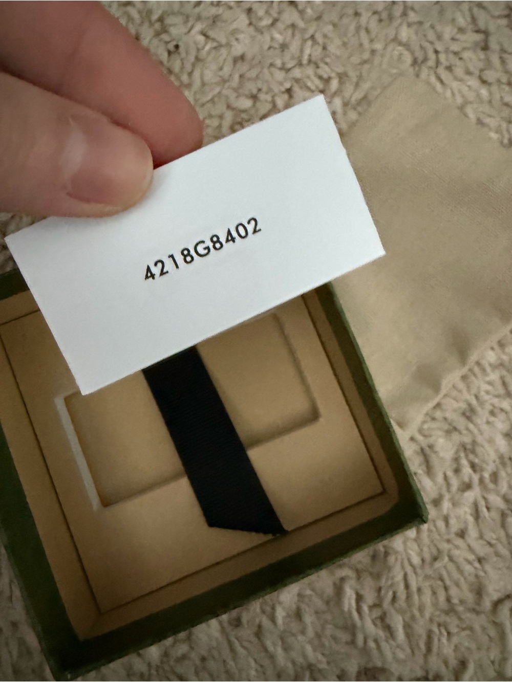 Gucci Double G Floral Open Cuff Bracelet Gold Tone Daisy Motif - Picture 16 of 16